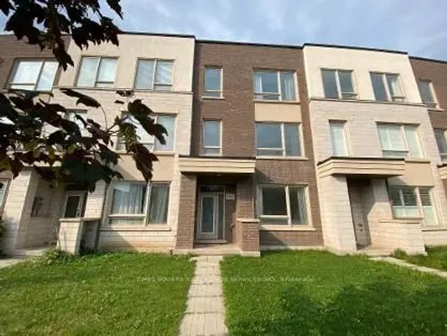 3060 Ernest Appelbe Boulevard, Oakville