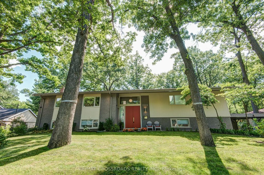 1532 Merrow Road, Mississauga