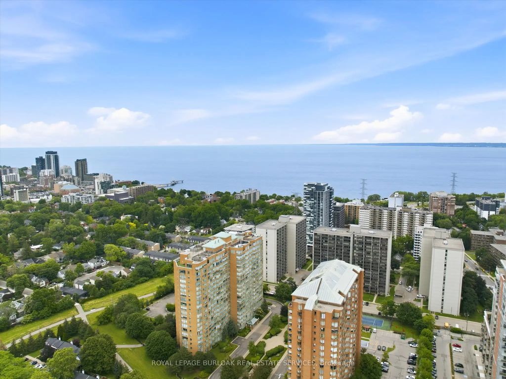 1276 Maple Crossing Boulevard 110, Burlington
