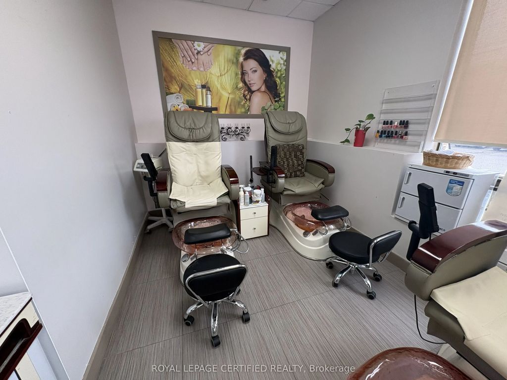 925 Main Street E Unit 4 -   Part C, Milton