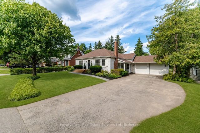 947 Glenwood Avenue, Burlington