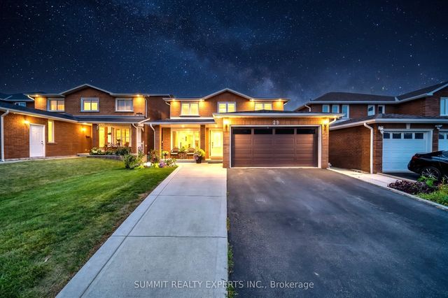 29 Coronation Circle, Brampton