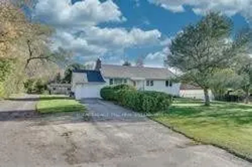 15367 Airport Road, Caledon