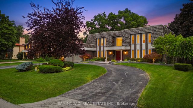 2145 Oneida Crescent, Mississauga