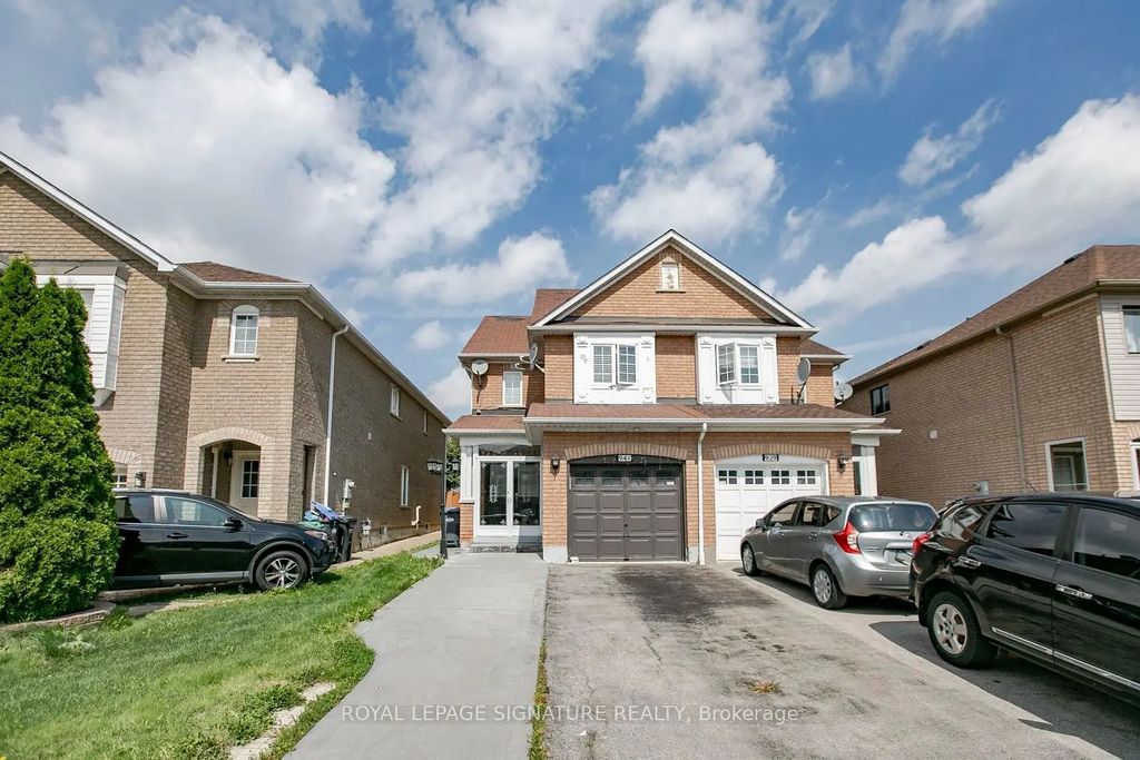 941 Mandolin Place, Mississauga