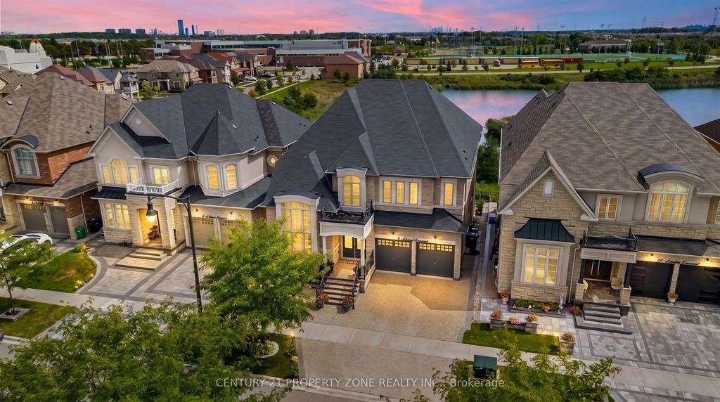 8 Adrian Crescent, Brampton