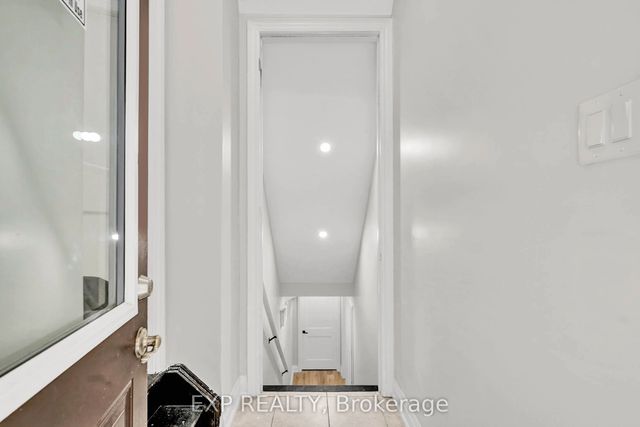 448 Dougall Avenue Unit B, Caledon