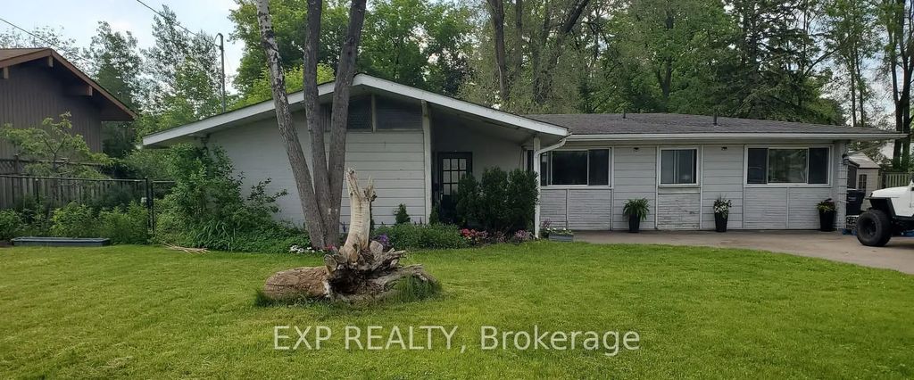 210 South Service Road, Mississauga