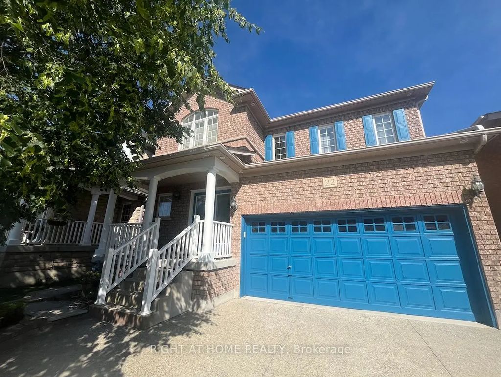 22 Amboise Crescent Main, Brampton