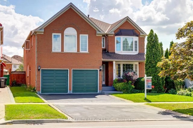 671 Peter Robertson Boulevard, Brampton