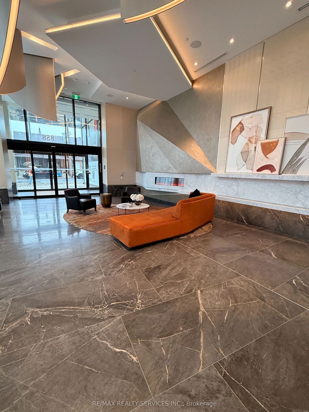 858 Dupont Street 434, Toronto W02
