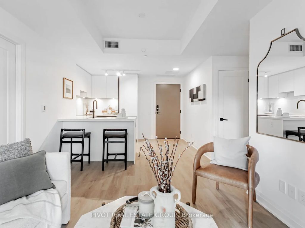 4023 The Exchange N/a 1703, Mississauga