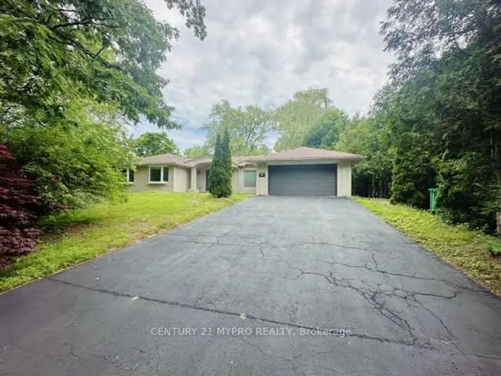 1417 Wateska Boulevard, Mississauga