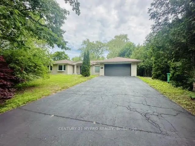 1417 Wateska Boulevard, Mississauga