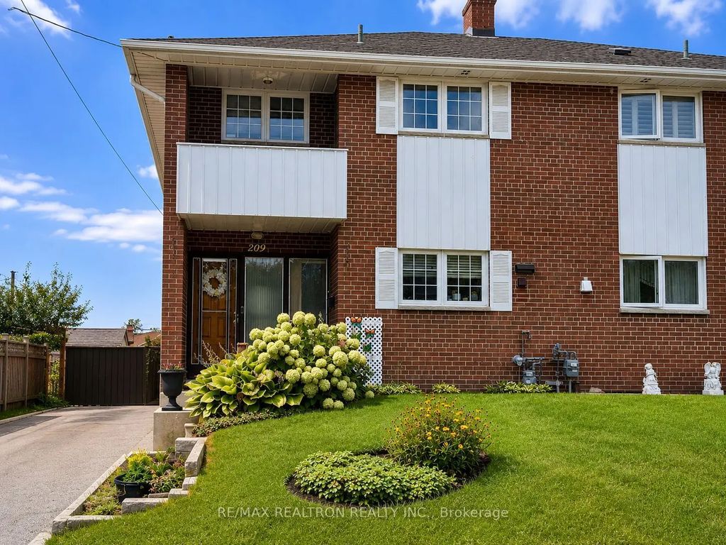 209 Saint Lucie Drive Basement, Toronto W05