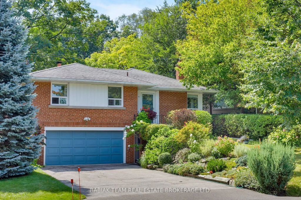 4 Ivy Lea Crescent, Toronto W07