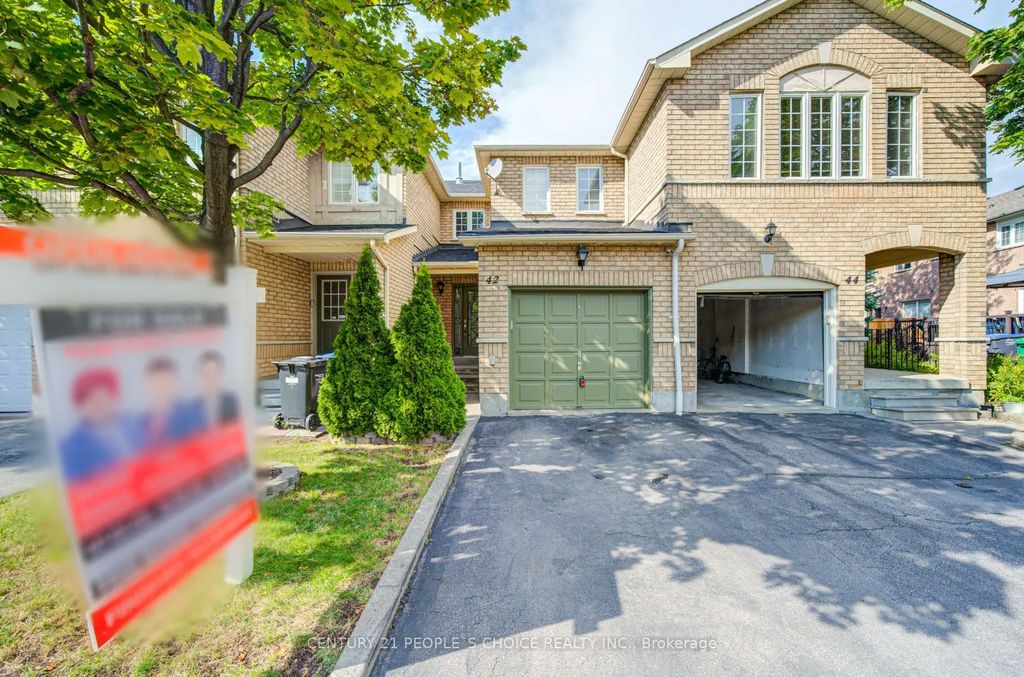 7115 Rexwood Road 42, Mississauga