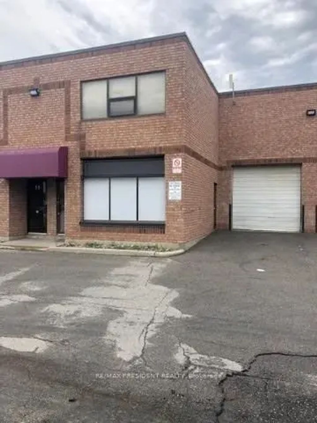 2131 Williams Parkway, Brampton