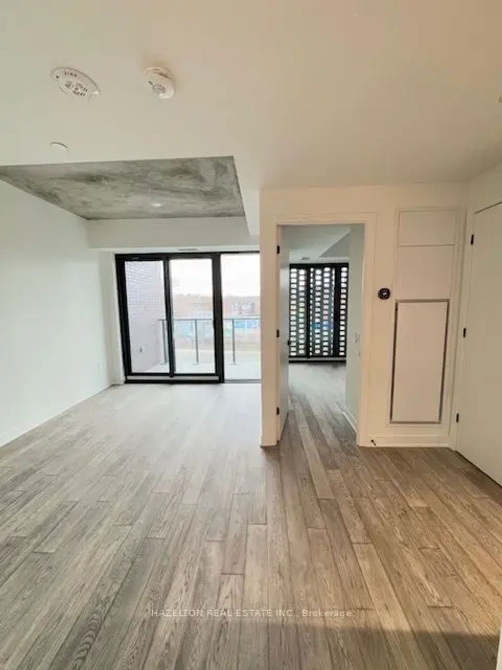 2625 Dundas Street W 413, Toronto W02