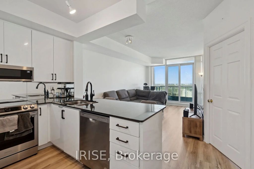 1 Elm Drive W 2812, Mississauga