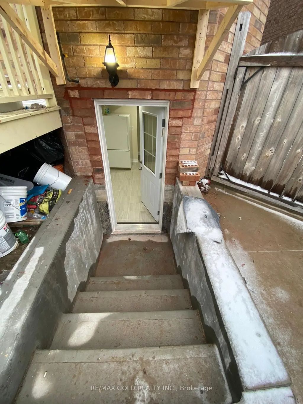 1664 Norris Circle Lower, Milton