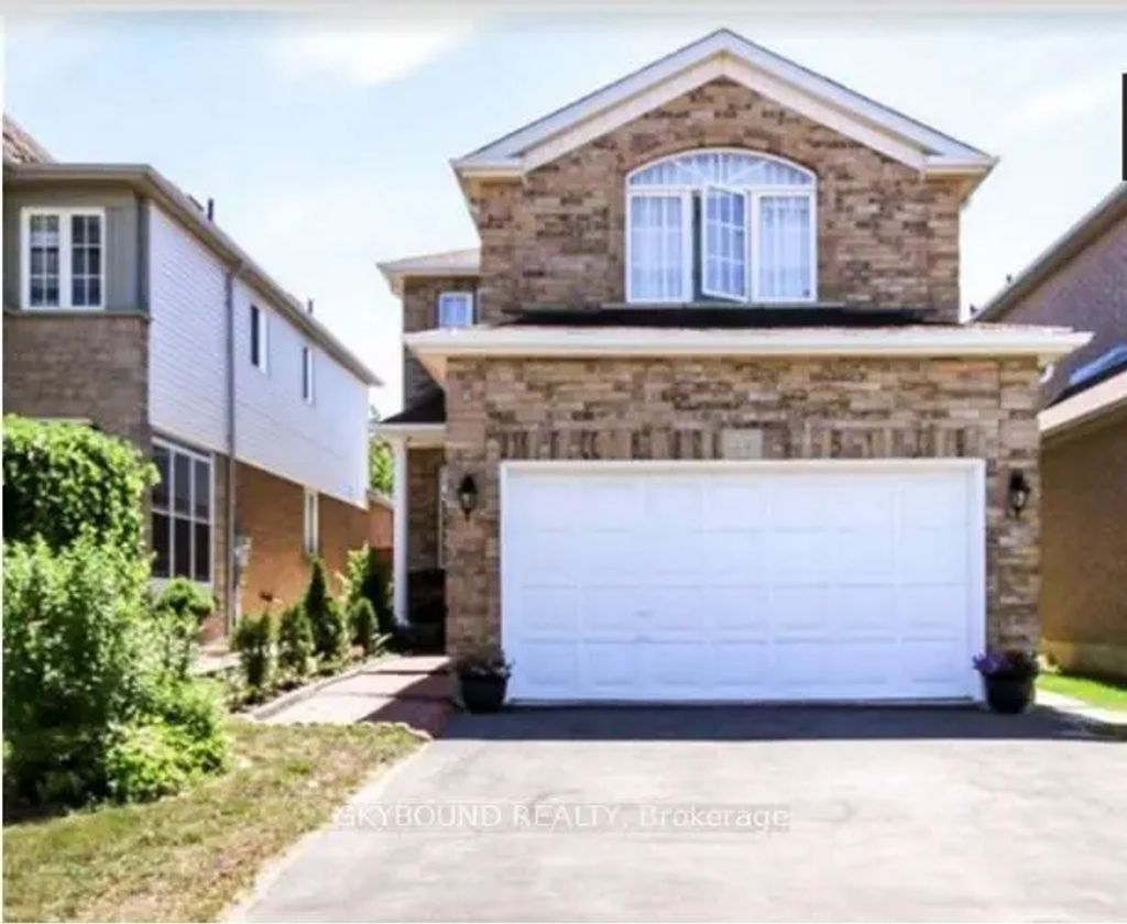 24 Larkspur Road Upper, Brampton