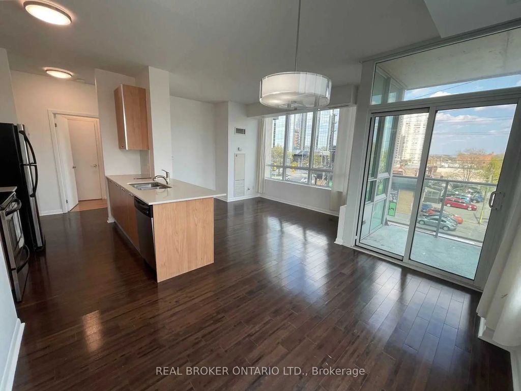 3391 Bloor Street W 318, Toronto W08