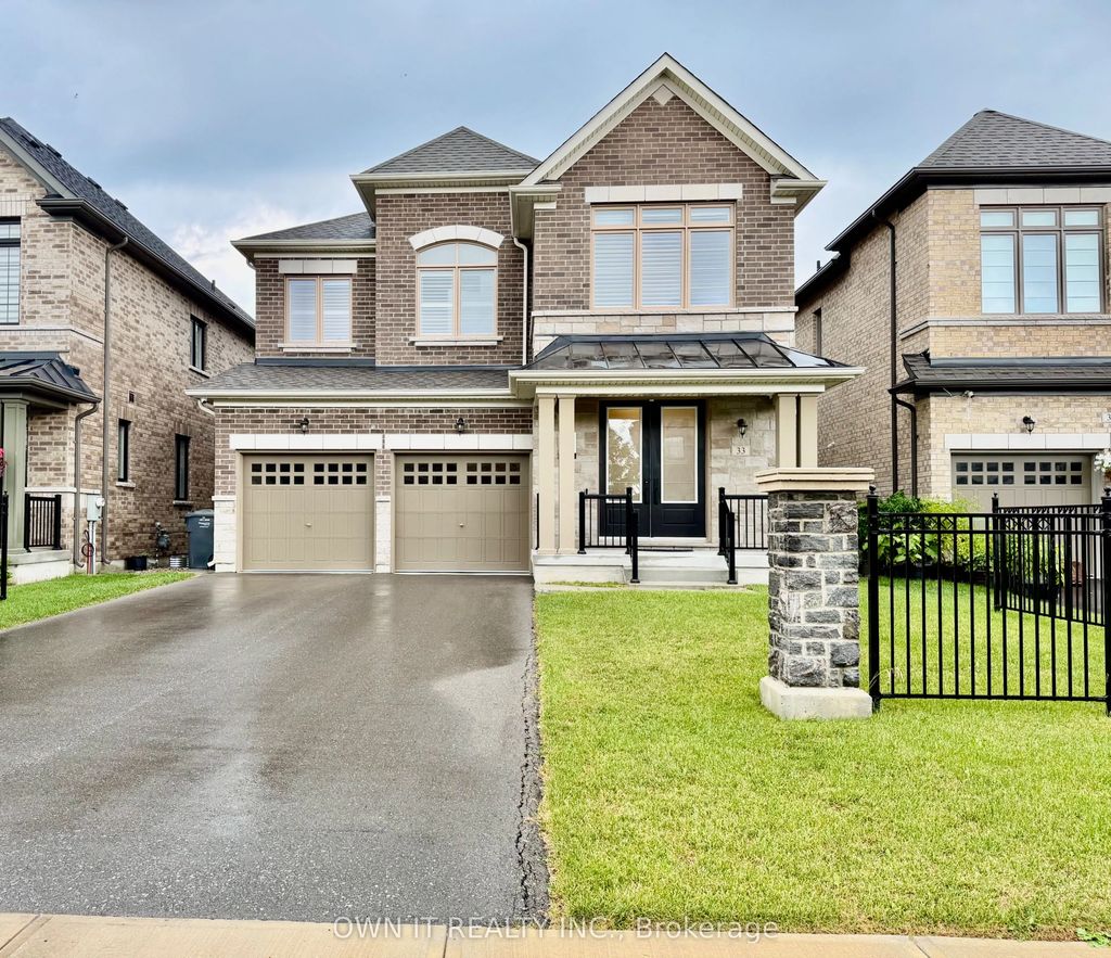 33 Lost Canyon Way, Brampton