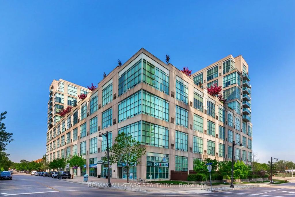 250 Manitoba Street 621, Toronto W06