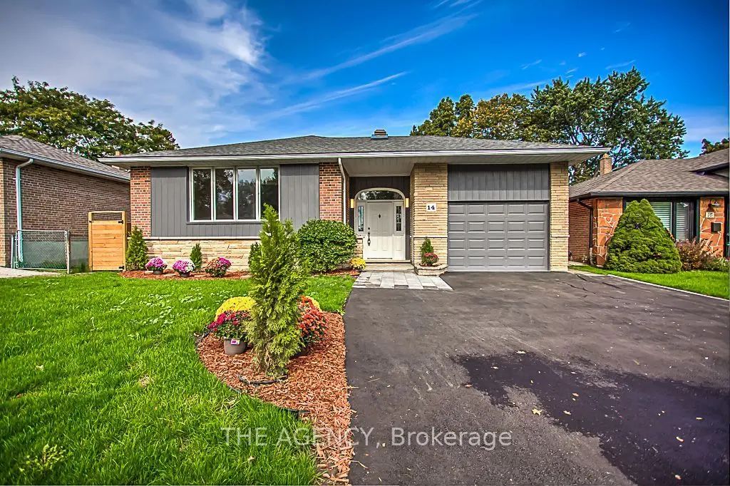 14 Wareside Road, Toronto W08