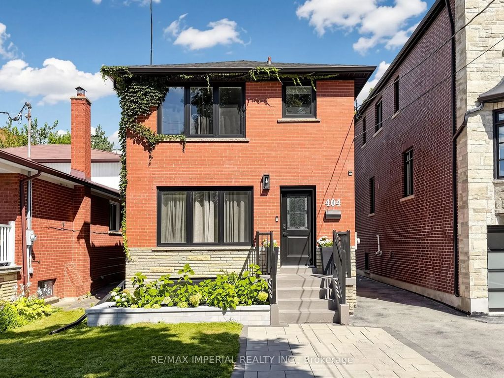 404 Glen Park Avenue, Toronto W04