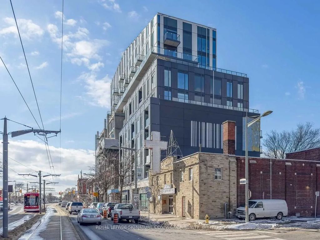 1808 St Clair Avenue W 608, Toronto W03