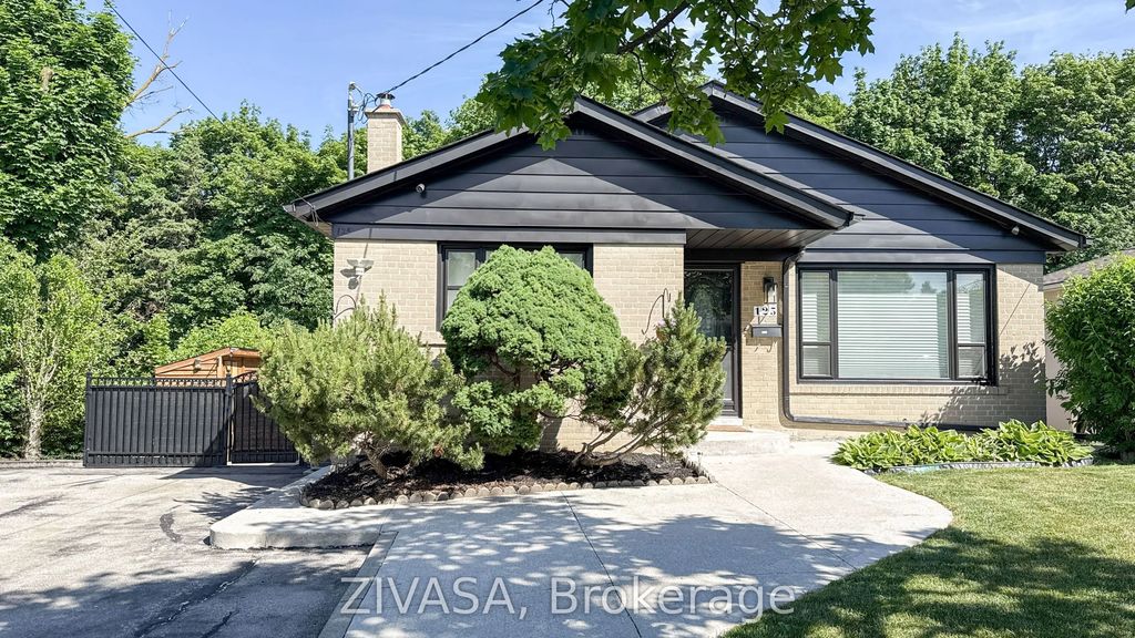 125 Jeffcoat Drive, Toronto W10