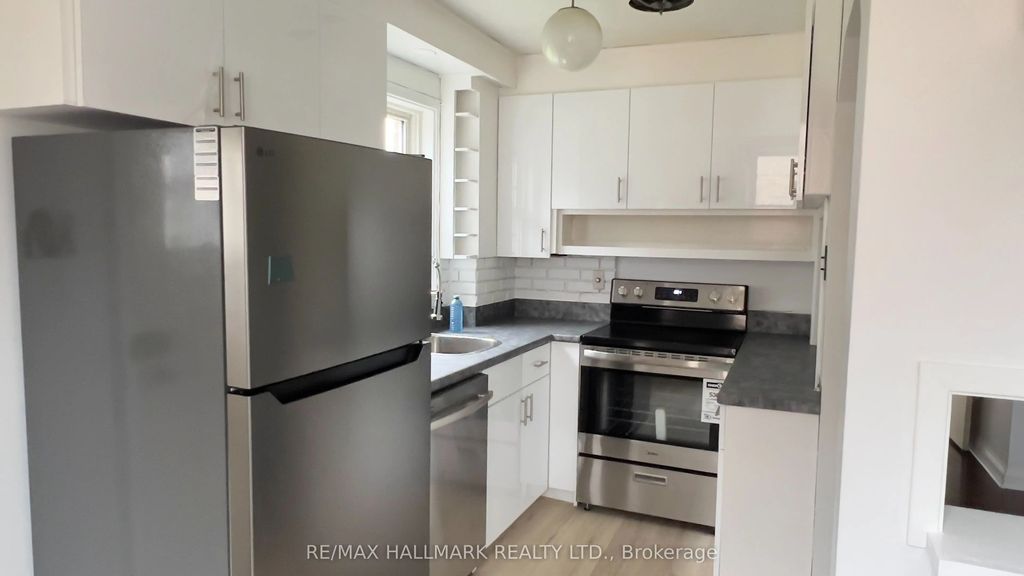 10 Adele Avenue, Toronto W05