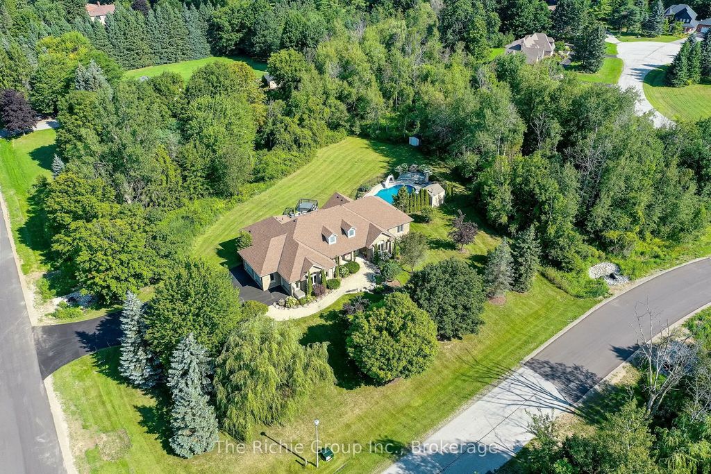 14 Briarwood Drive, Caledon