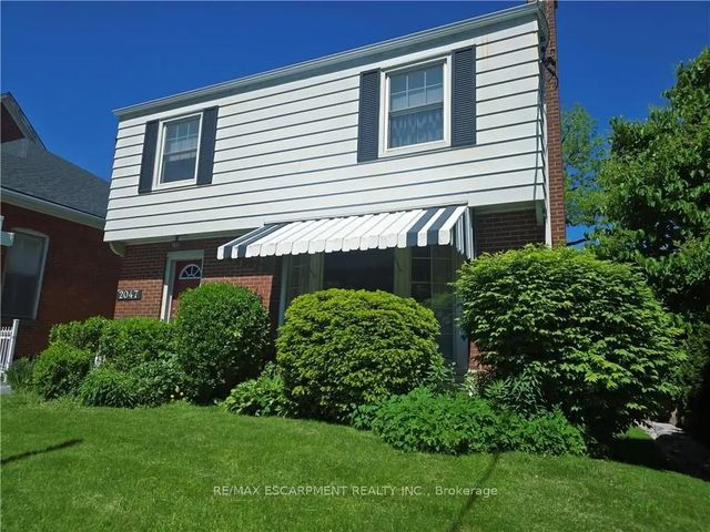 2047 James Street, Burlington