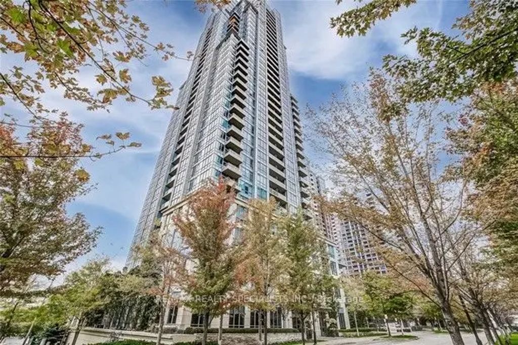 15 Viking Lane 3310, Toronto W08