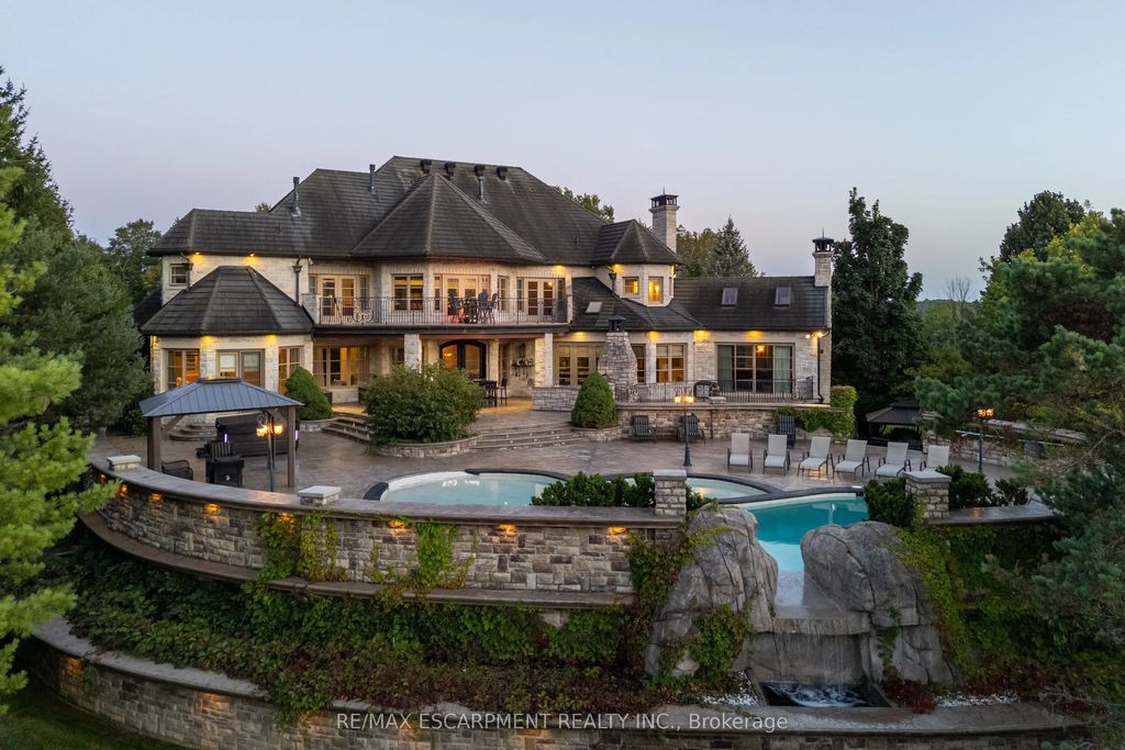 25 Turtle Lake Drive, Halton Hills