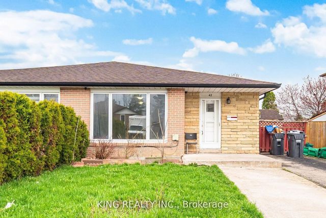 42 Flamingo Crescent, Brampton