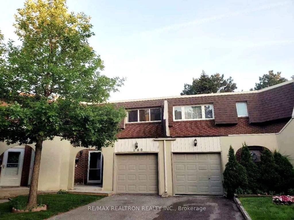 1180 Mississauga Valley Boulevard 100, Mississauga