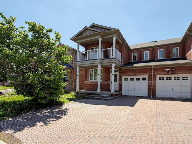 4880 W Yorkshire Avenue, Mississauga