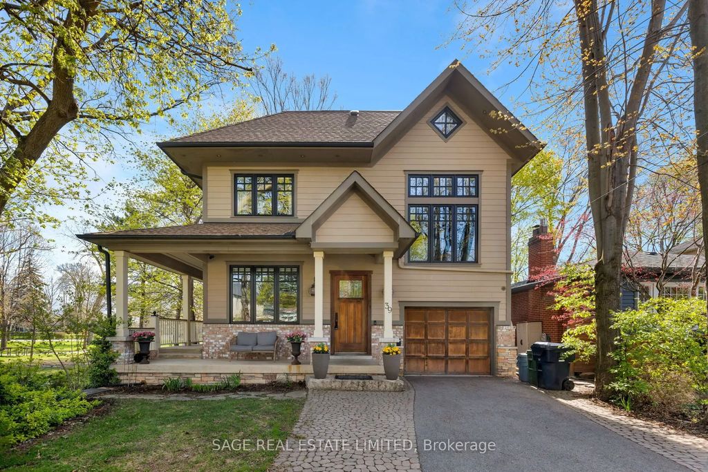 39 Loyalist Road, Toronto W08