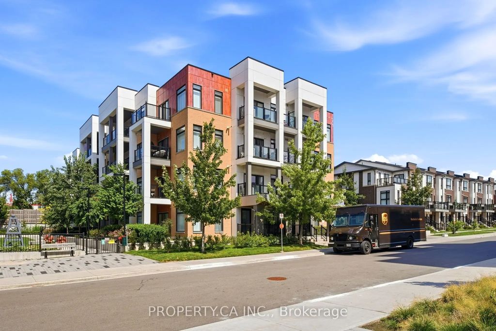 120 Canon Jackson Drive 309, Toronto W04