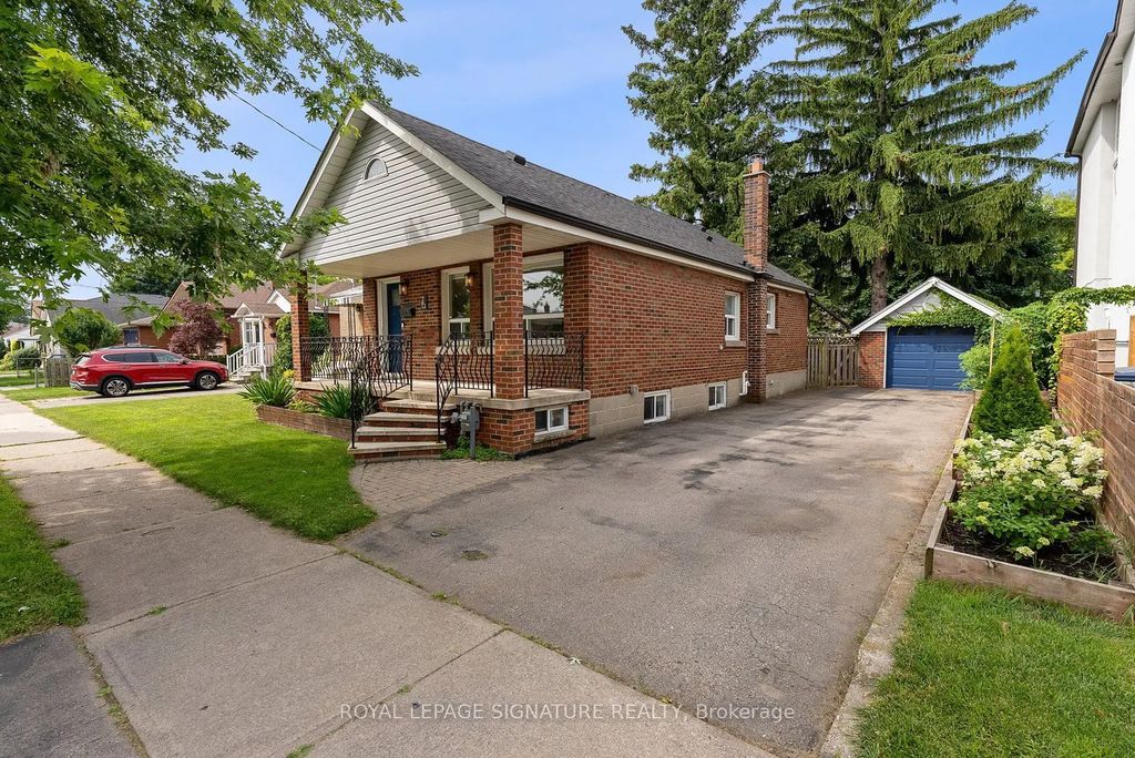 76 Foch Avenue, Toronto W06