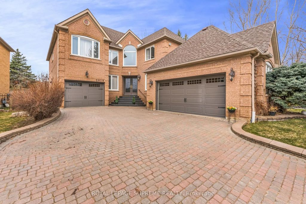2819 Duncairn Drive, Mississauga