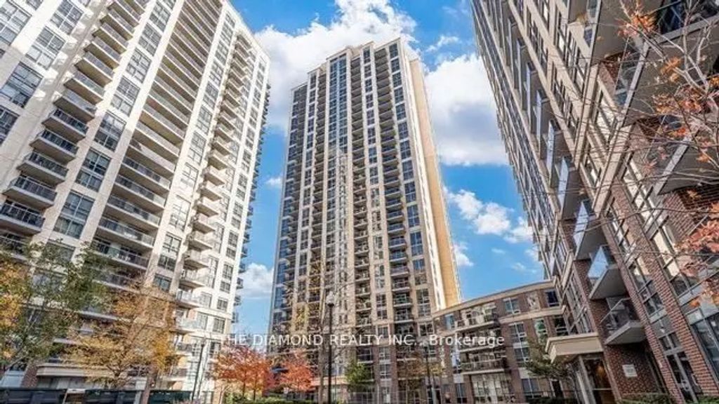 3 Michael Power Place 308, Toronto W08