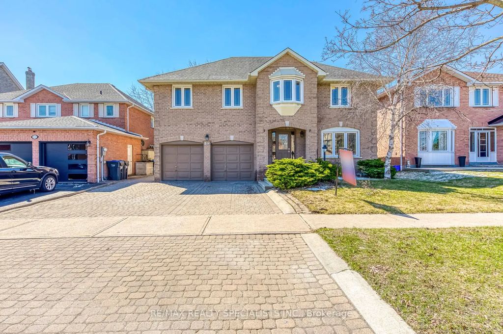 102 Sunforest Drive, Brampton