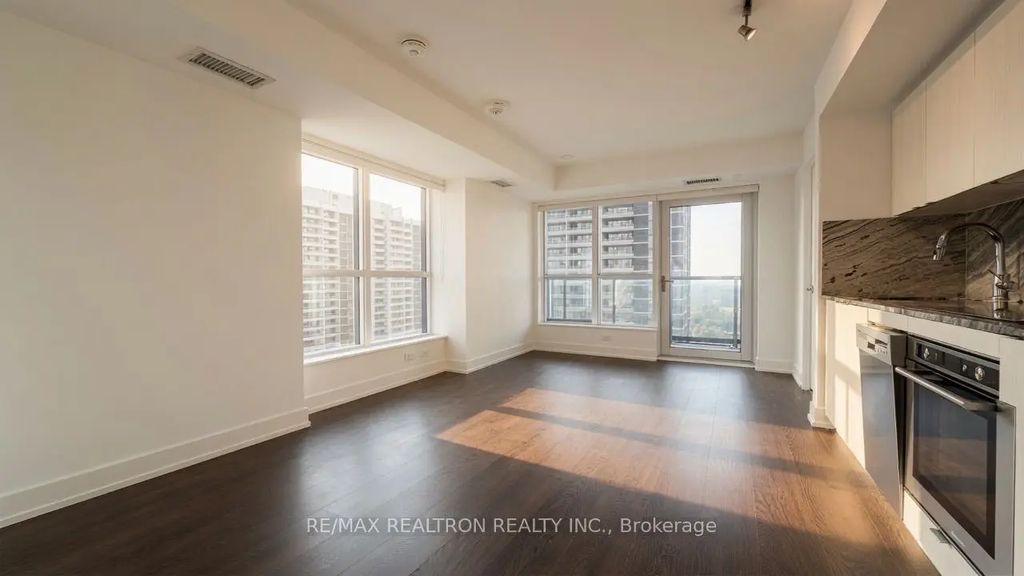 5 Mabelle Avenue 2533, Toronto W08
