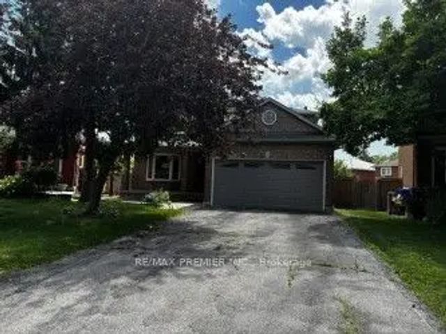 4464 Stonemill Court, Mississauga
