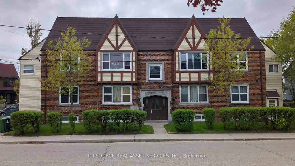 44 Bartonville Avenue W 5, Toronto W04